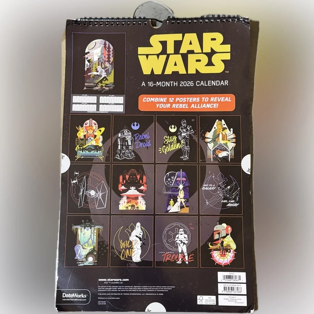 NWT 2026 Star‎ Wars Oversized Poster Calendar with 13 Detachable Posters
